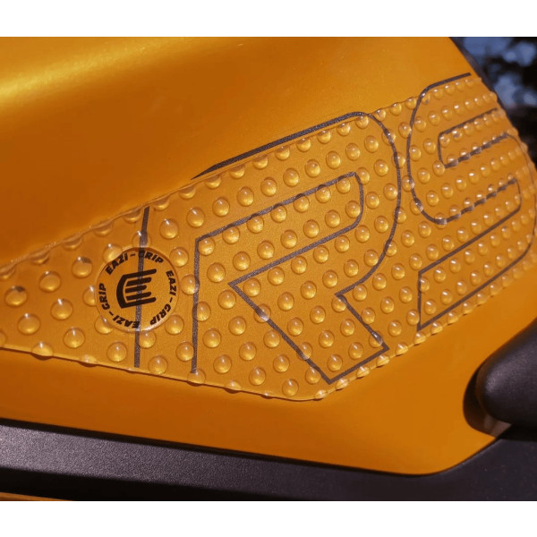 Eazi-Grip Eazi-Grip Triumph Street Triple 765 2023-2024 Black Tank Grips - EVO